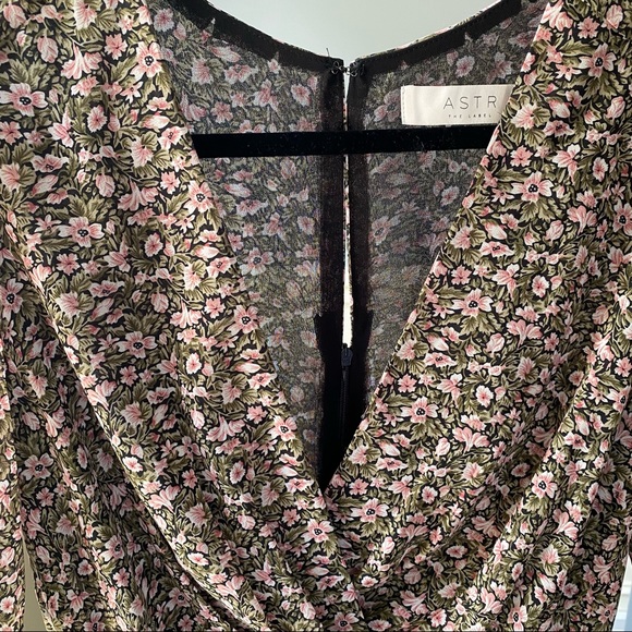 ASTR The Label Shirred Bottom Mini Dress - Picture 6 of 10